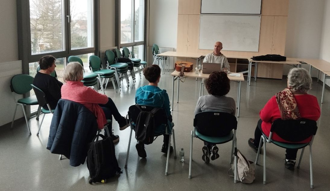 You are currently viewing Predavanje o intuiciji v DCA Povšetova in predavanje o biserih starodavnih modrosti v DCA Zalog