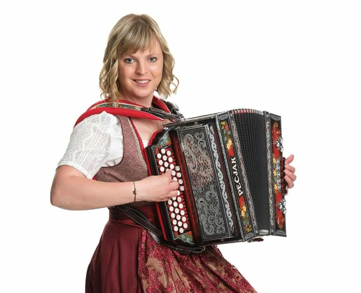 You are currently viewing Druženje z gasilci