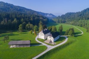 Read more about the article Ekskurzija: Dvorec Visoko, 9.7.