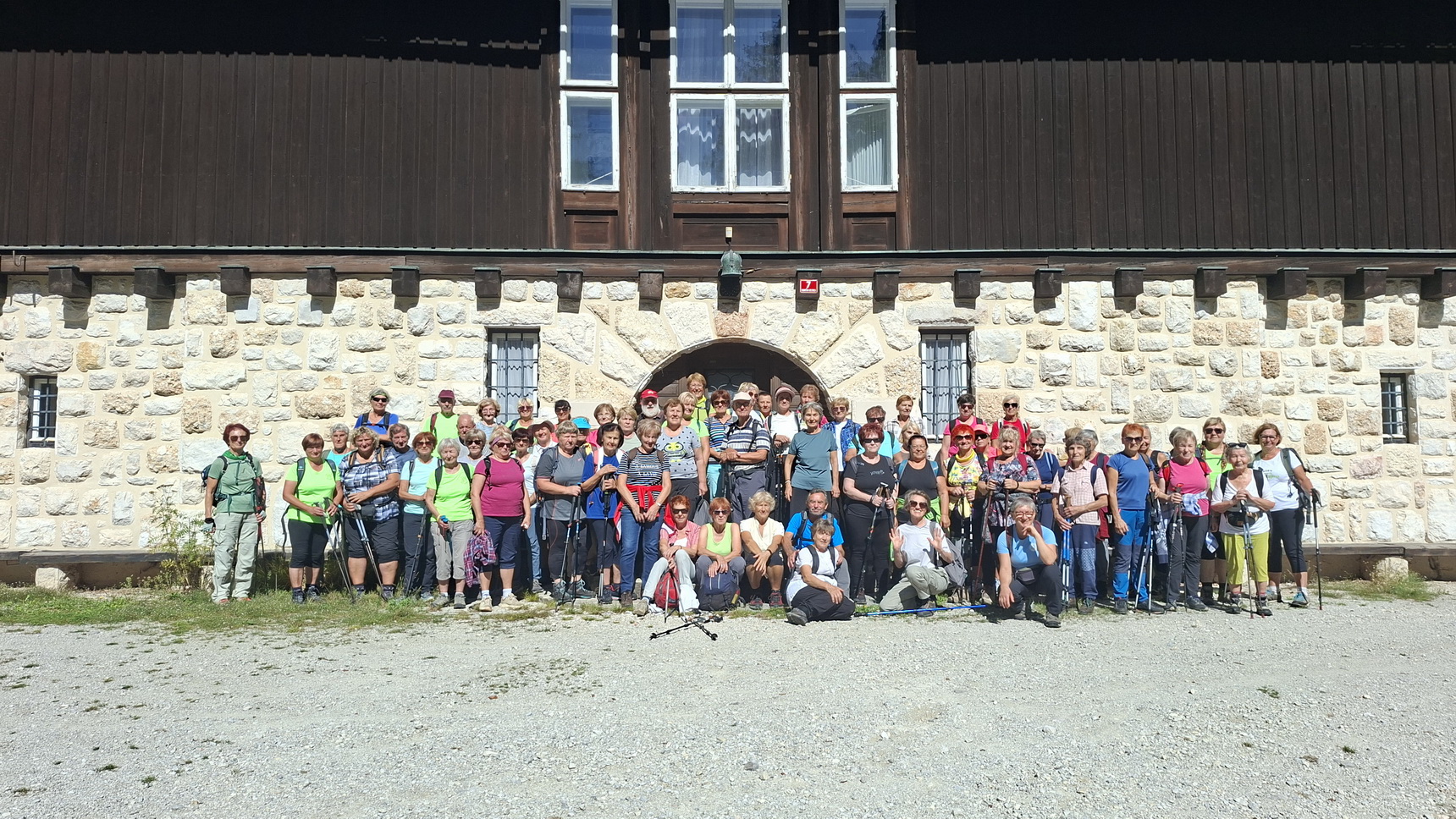 You are currently viewing Nepozaben skupni izlet DCA Ljubljana in DU Vevče – Zgornji Kašelj v Kamniško Bistrico
